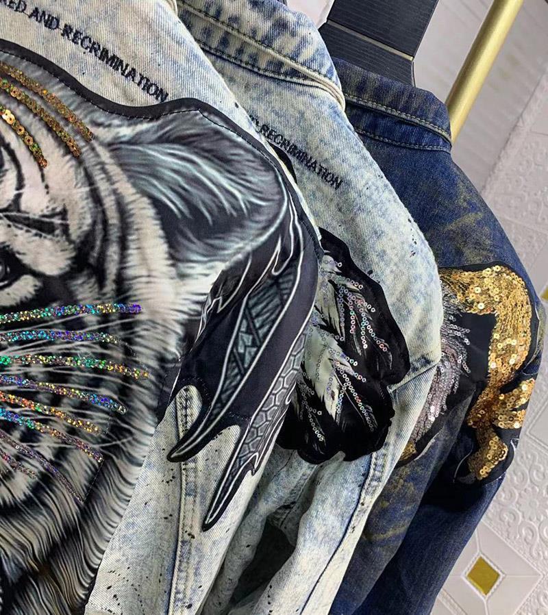 Fashionable Personalized Embroidered Jacket For Men