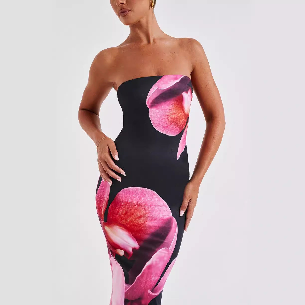25 Edition – Backless Floral Draped Tube Maxi Dress (NICHE)