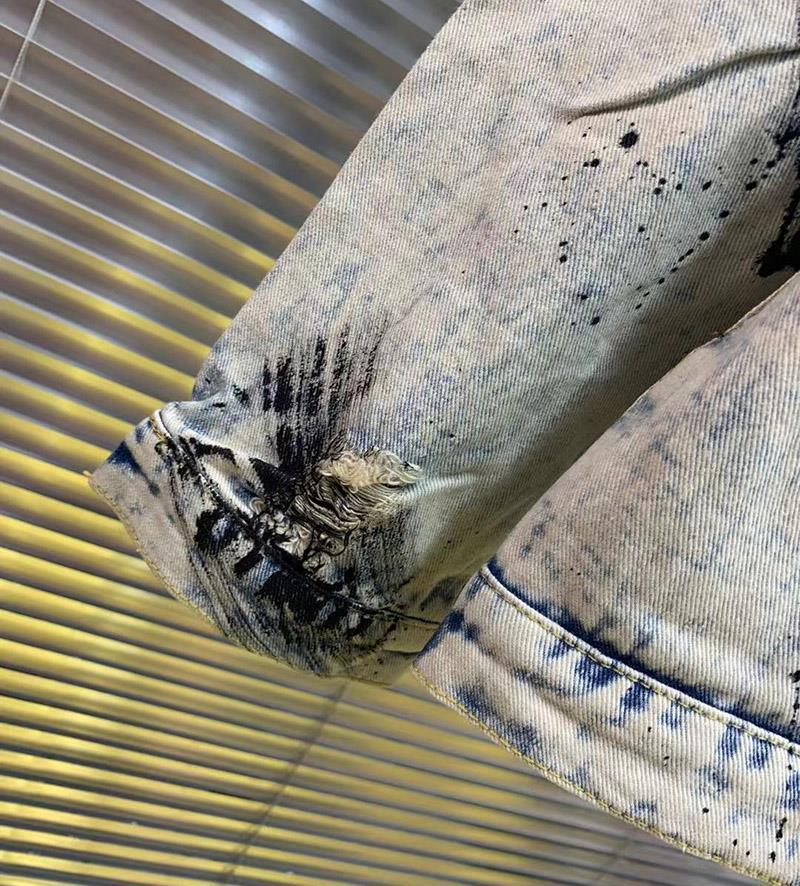 Fashionable Personalized Embroidered Jacket For Men