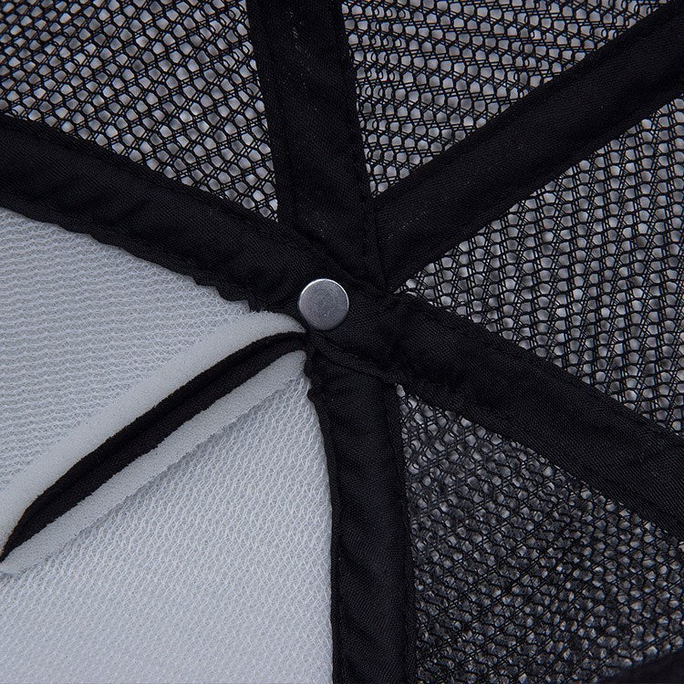 Breathable mesh baseball cap