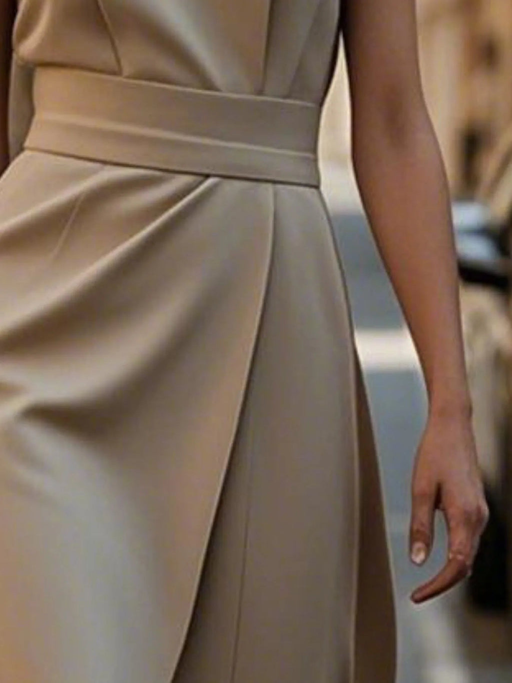 Round Neck Sleeveless Midi Sheath Dress