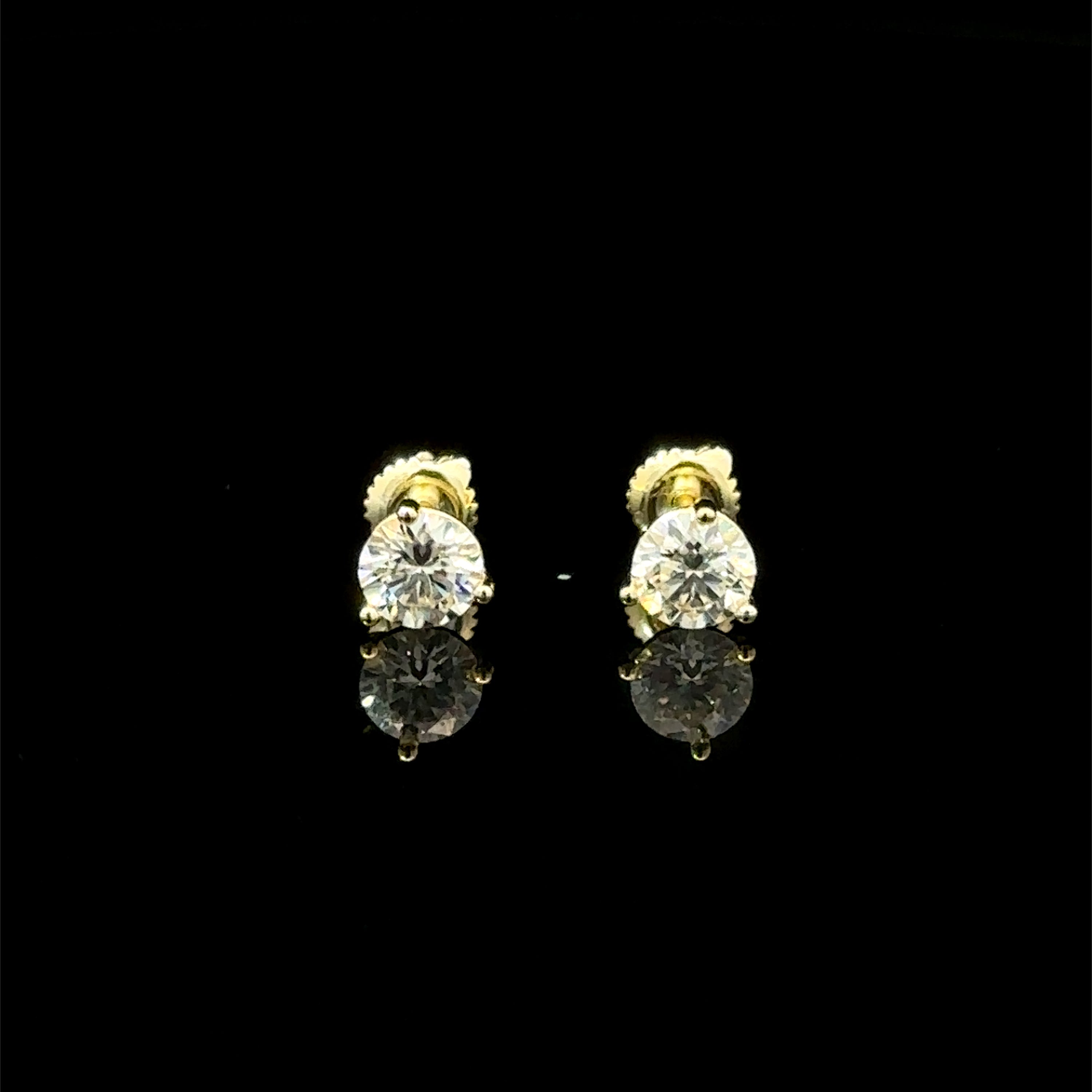 998272 | 925 Moissanite 1CTW Gold 3-Prong Earrings